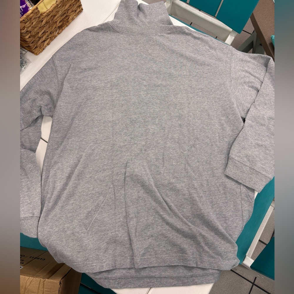 Men’s Gray Sweater